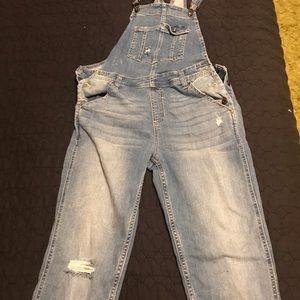 Women’s distressed overalls